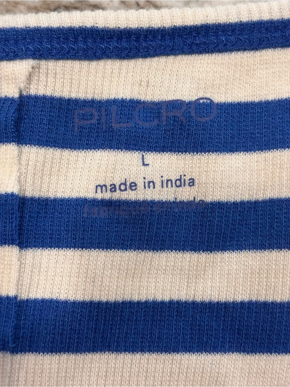 Pilcro Anthropologie Notched Long-Sleeve Tee NWT Size L Sold out Color - Picture 10 of 10